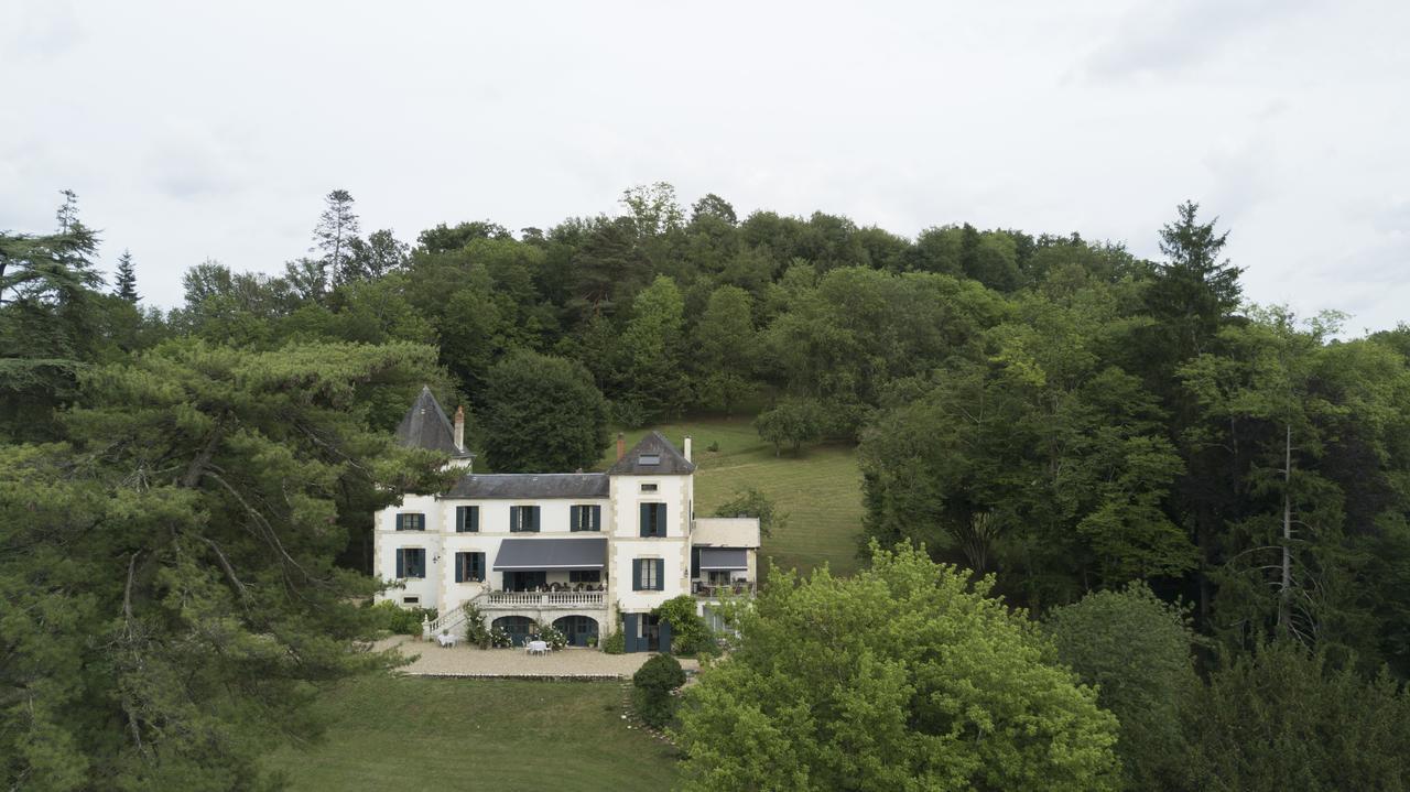 Domaine Du Val D'Atur Hotel Bagian luar foto