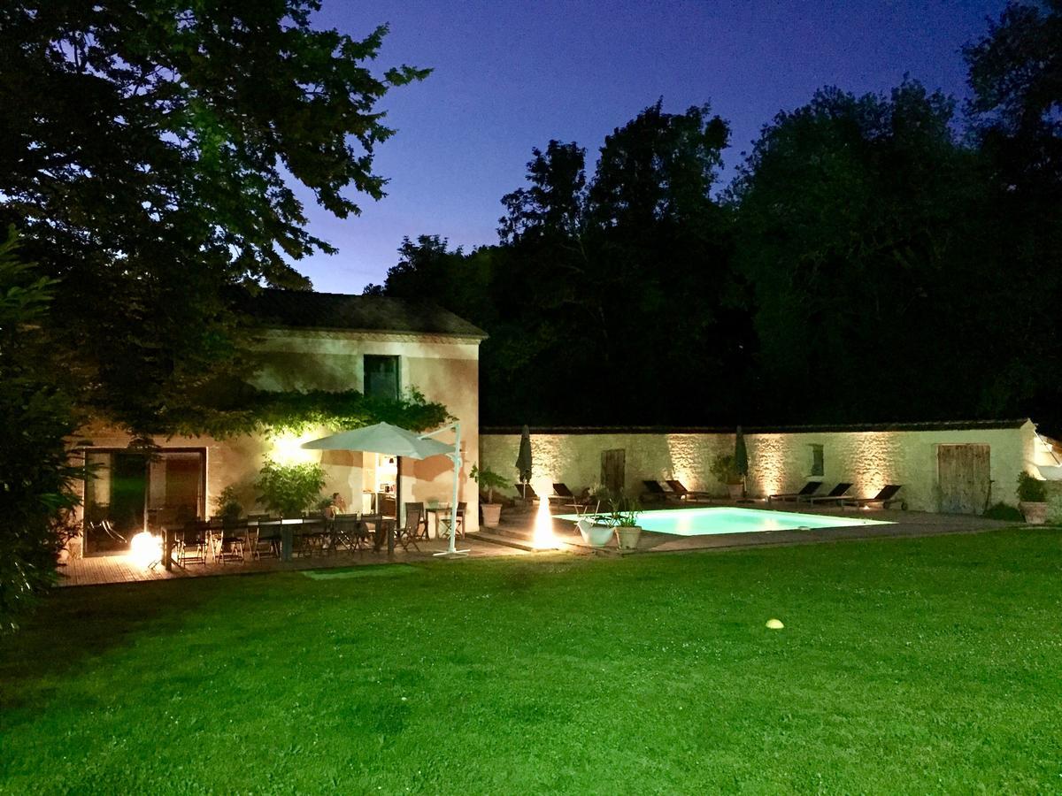 Domaine Du Val D'Atur Hotel Bagian luar foto